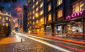 Tulip City Hotel & Spa